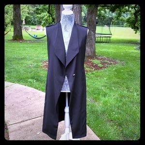 Soia and kyo long black vest.